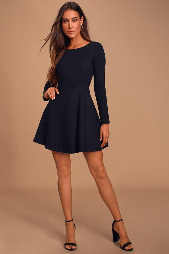 Forever Chic Black Long Sleeve Dress Product Image