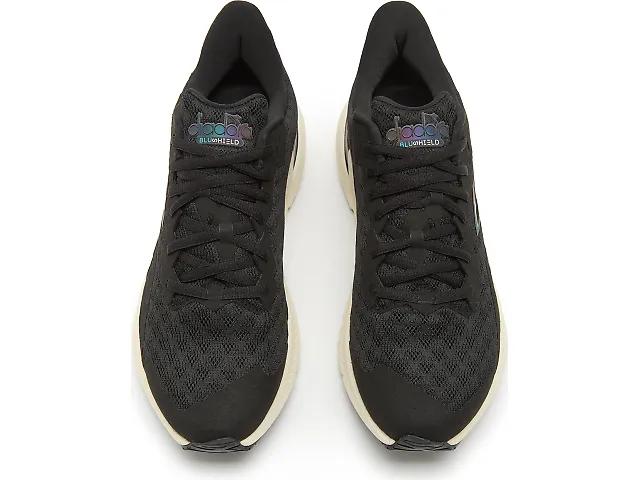 Men's | Diadora Mythos Blushield Volo 3 HIP Product Image