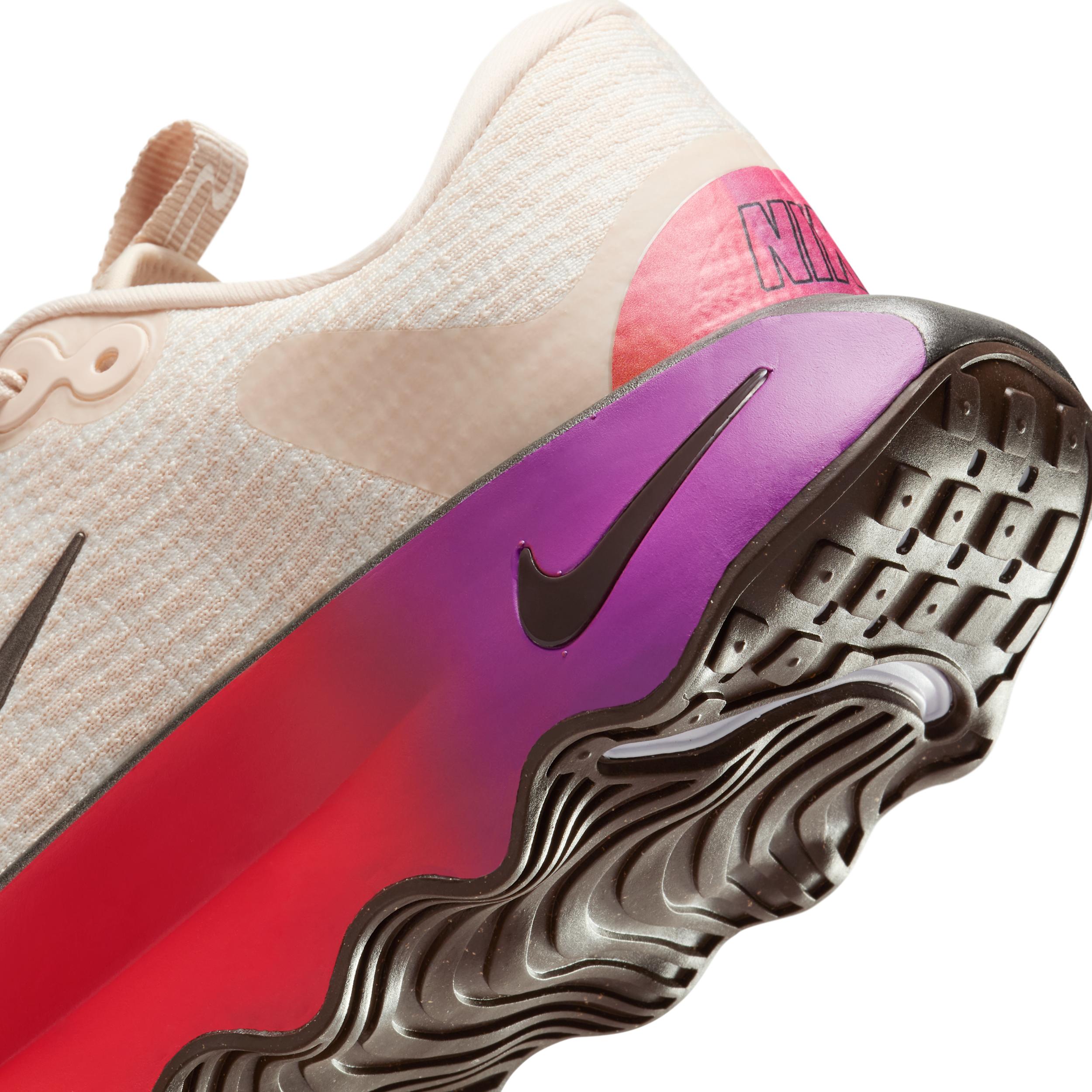 Nike Womens Motiva SE Walking Shoes | HQ2626-200 Product Image