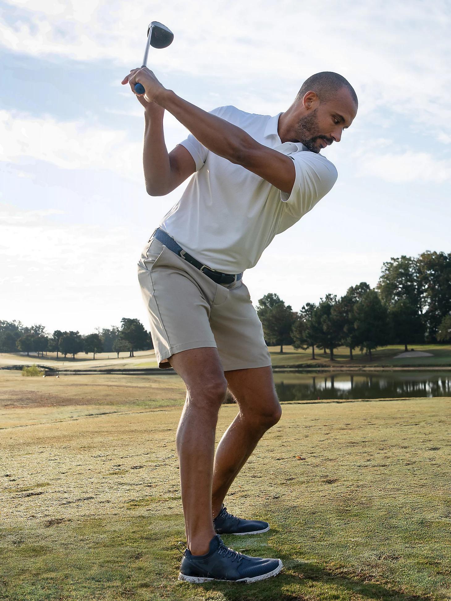 Men's Golf Series Chino Short | Men's Shorts | Lee® Product Image