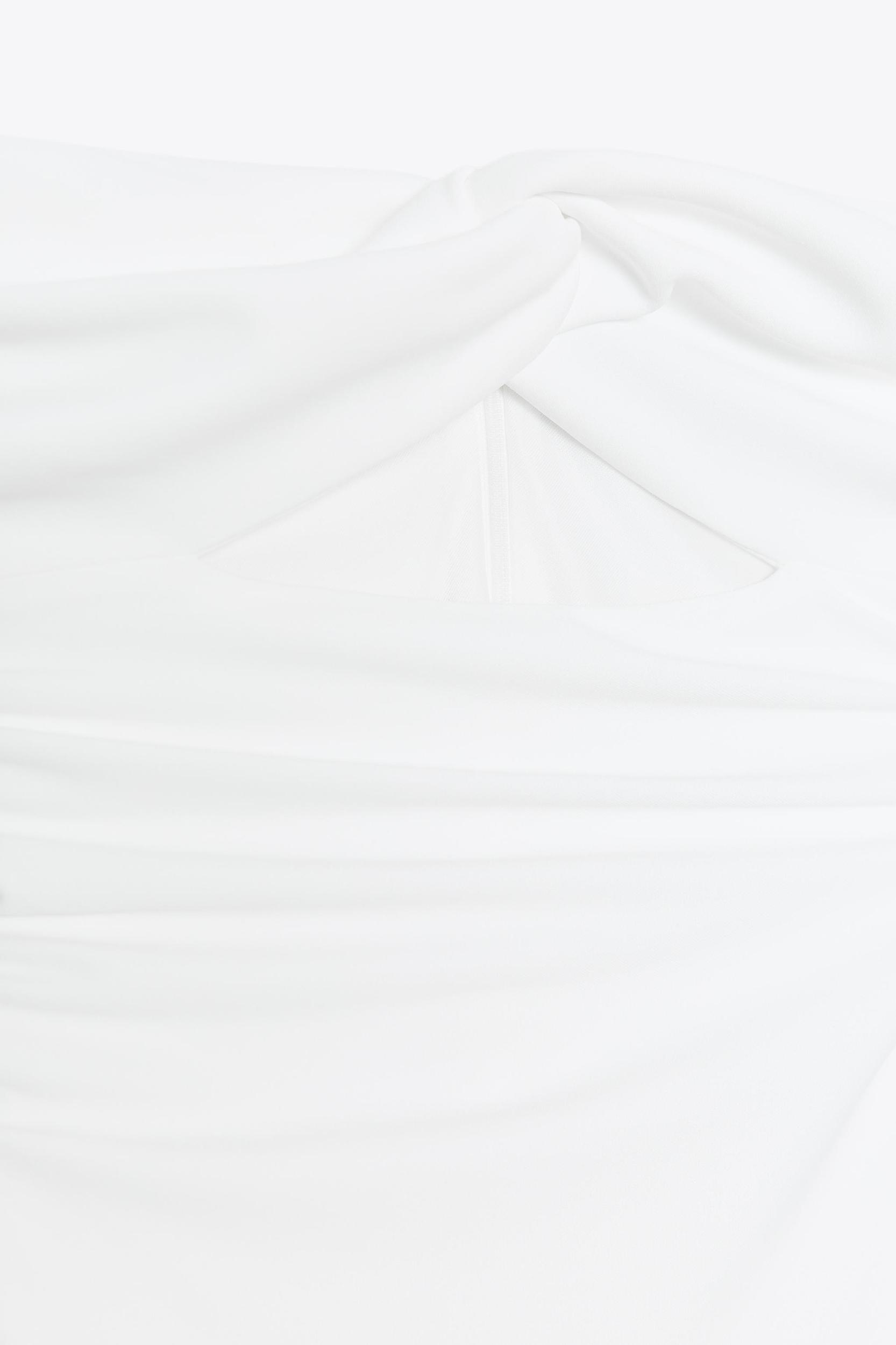 CUT OUT LONG DRESS Product Image