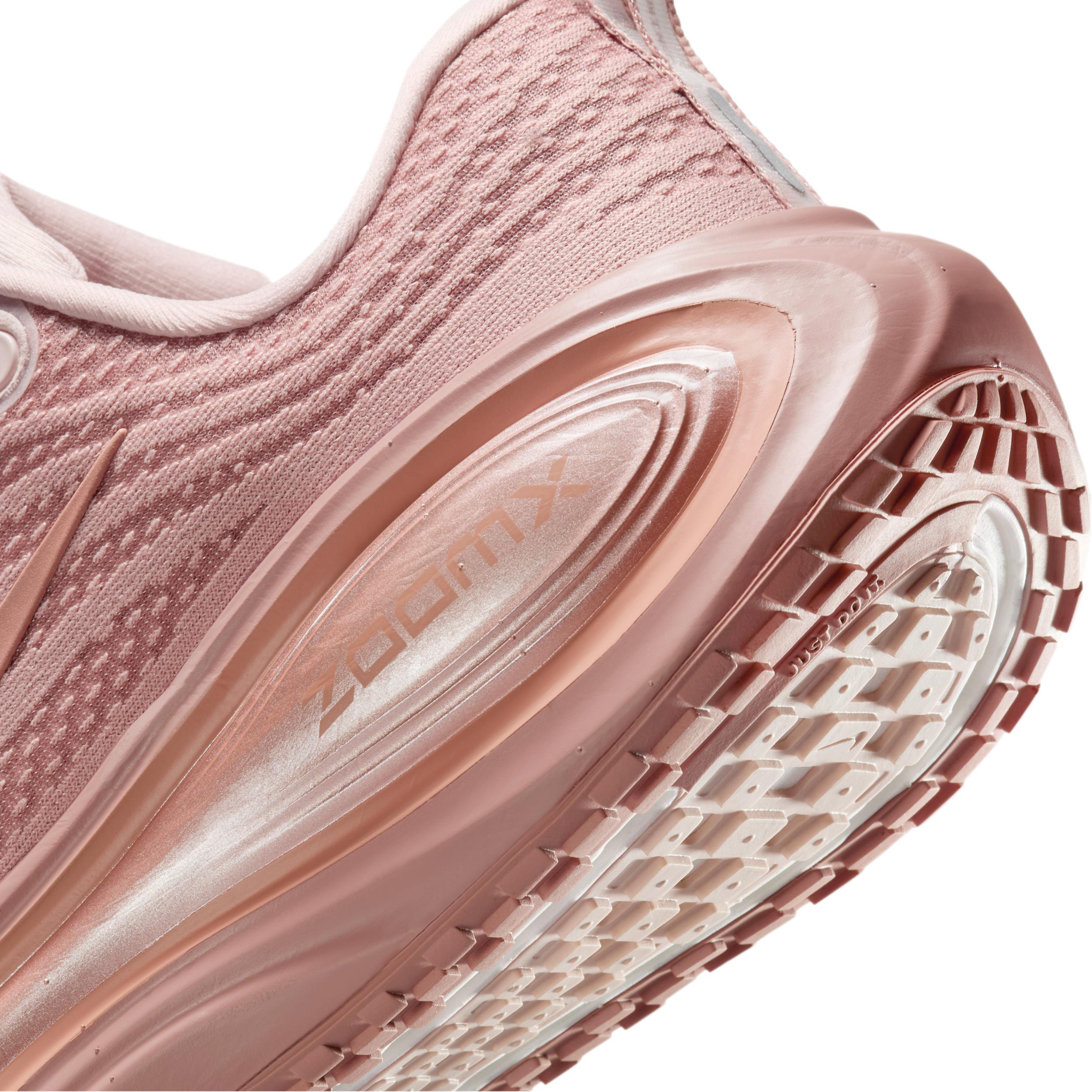 Nike Womens Vomero Plus Road Running Shoes | HV8154-601 Product Image