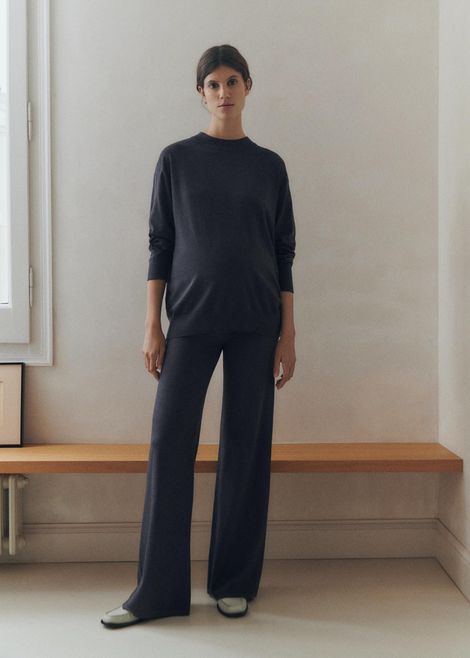 Round-neck knitted sweater - Women | MANGO USA Product Image