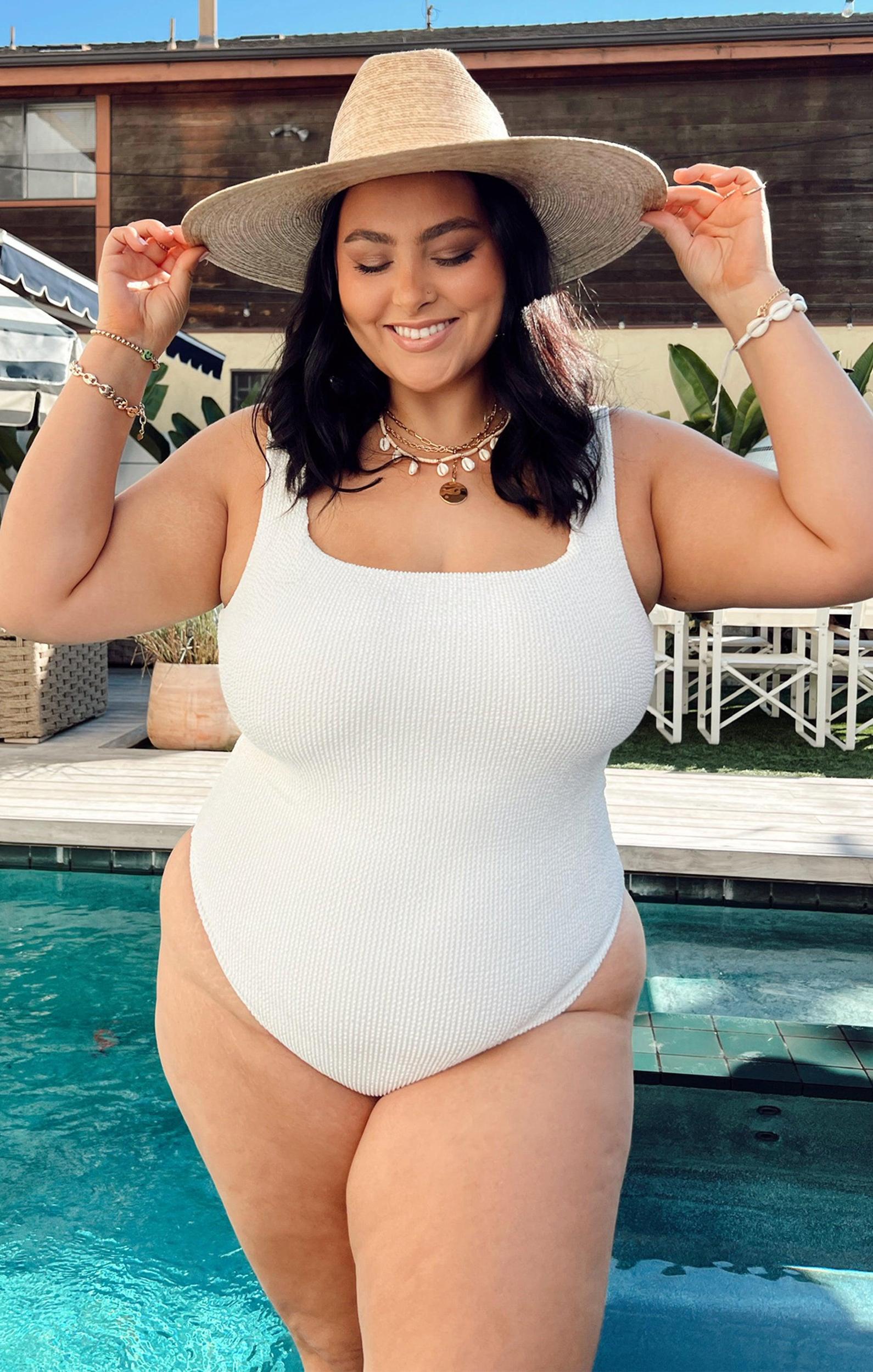 Wave Bottom ~ Ivory Scrunch Product Image