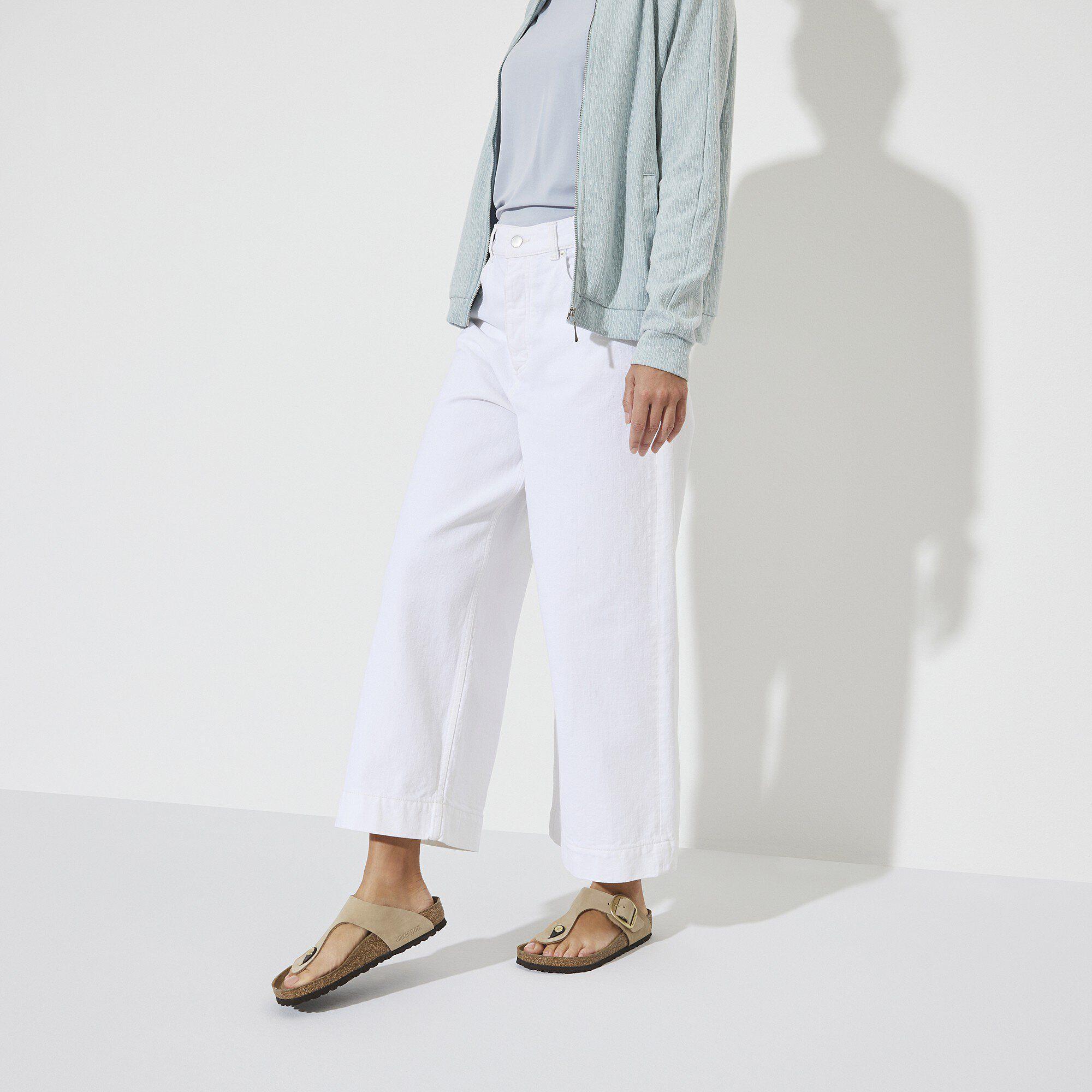 Gizeh Big Buckle Nubuk Leather Product Image