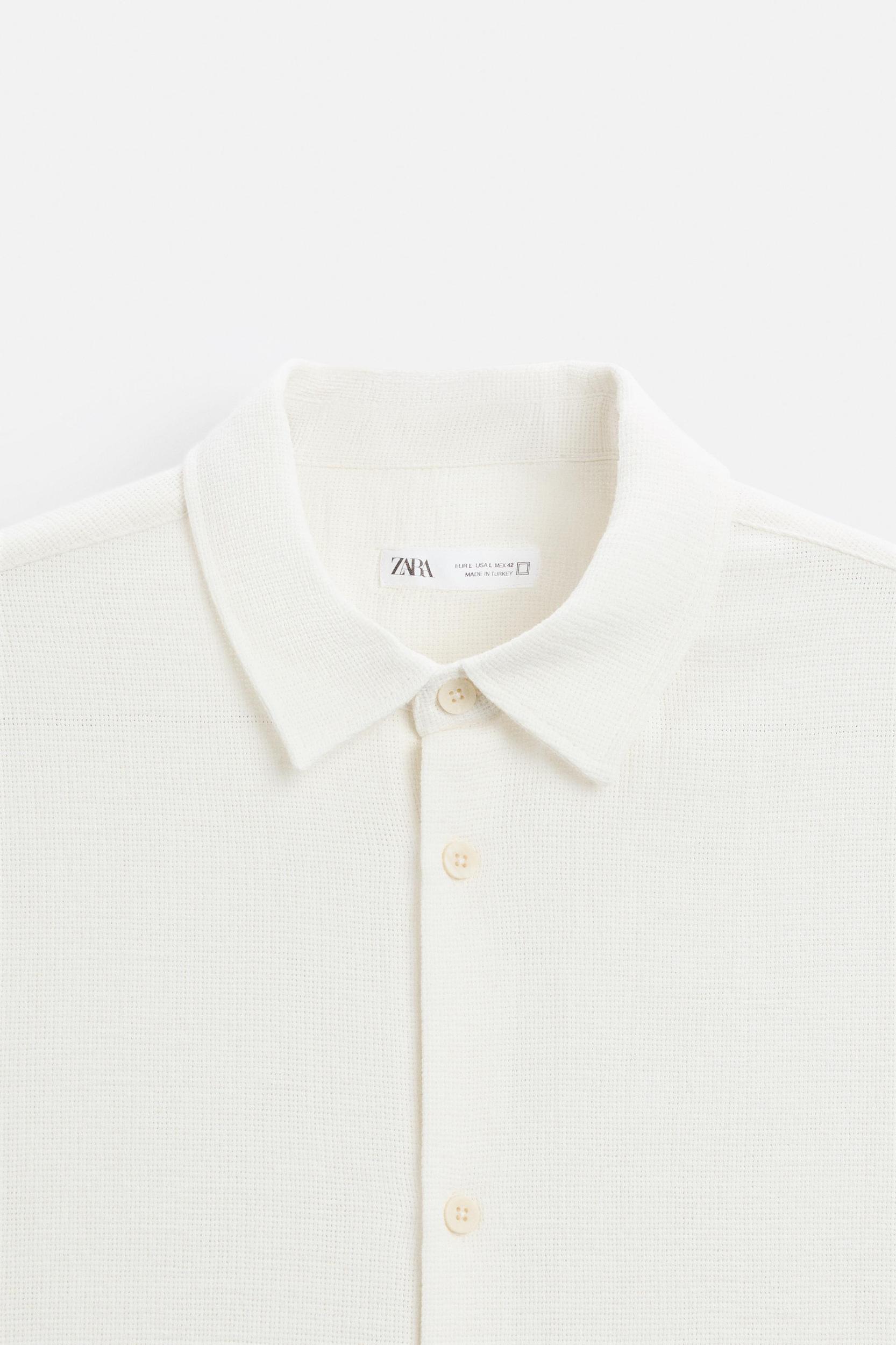 REGULAR FIT TEXTURED SHIRT Product Image