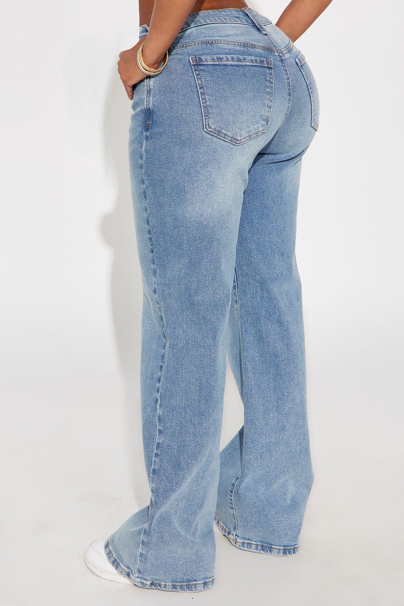 Mellow Moments Low Rise Wide Leg Jeans - Medium Wash Female Product Image