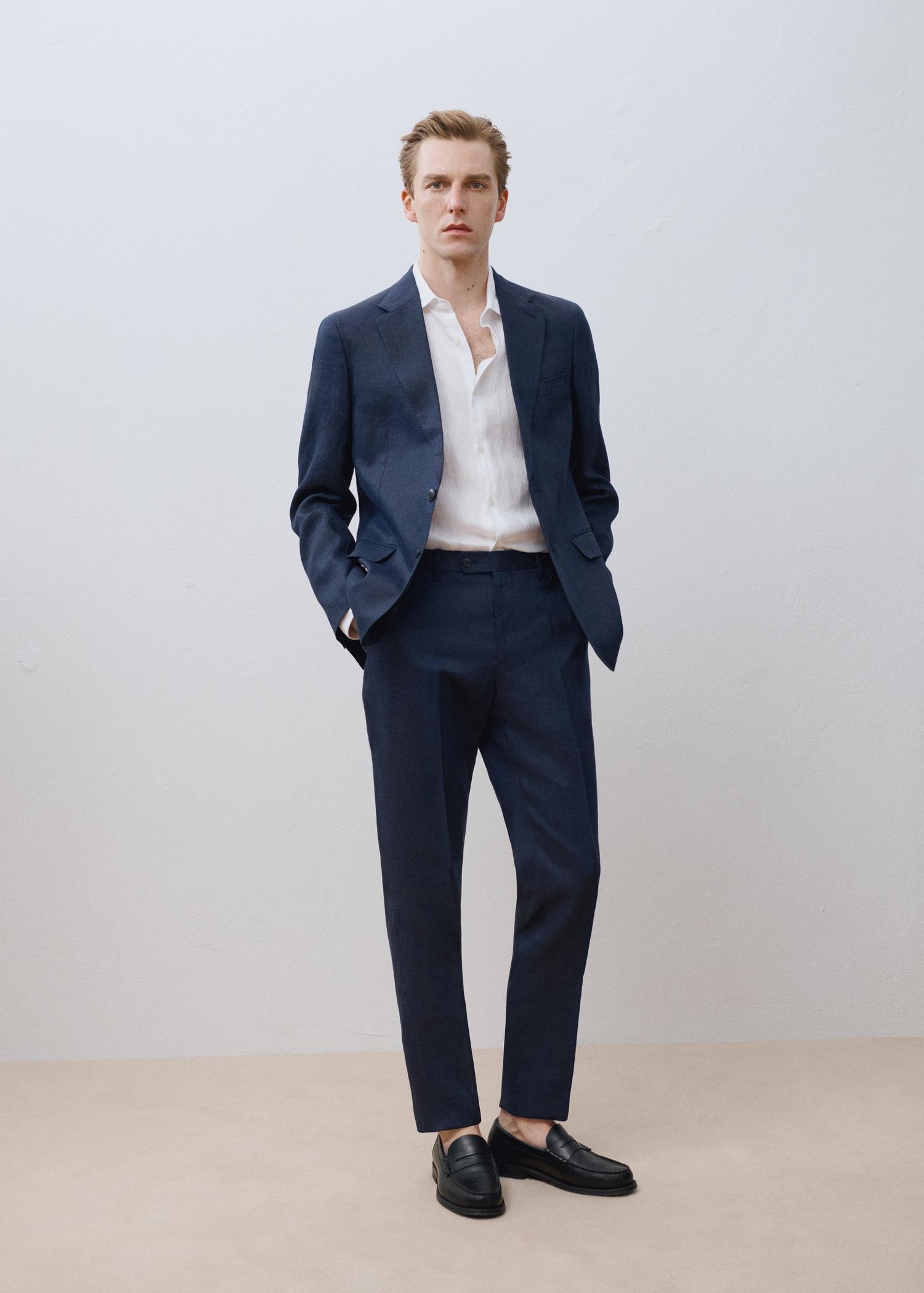 Amalfi 100% linen slim-fit suit blazer - Men | MANGO USA Product Image