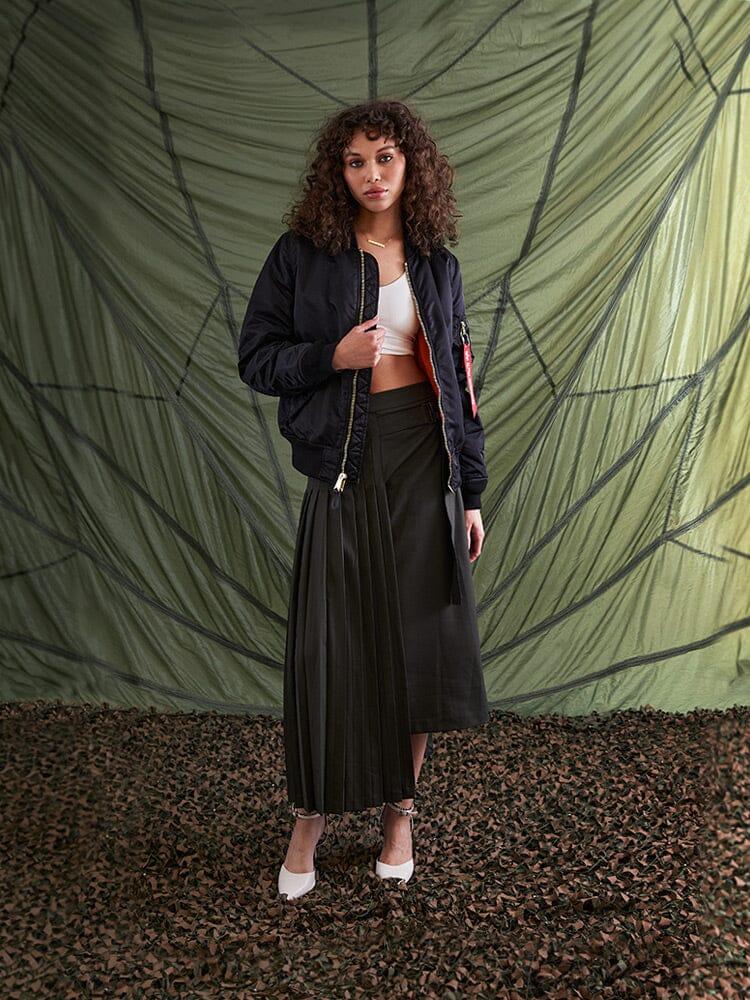 MA-1 BOMBER JACKET WOMENS - BLACK / XS Product Image