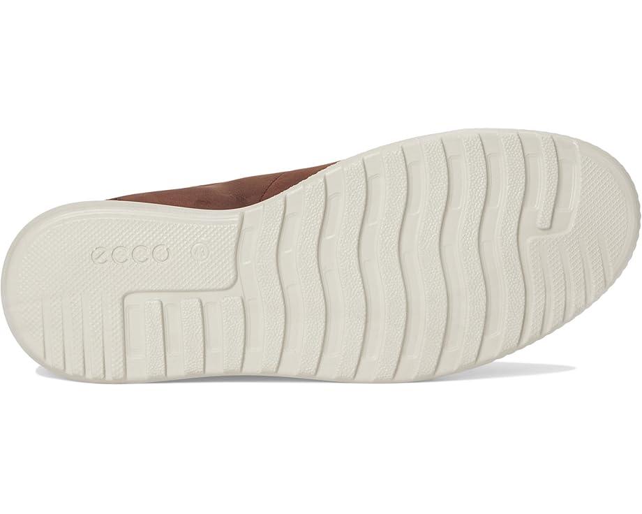 Move Slip On Sneaker Product Image