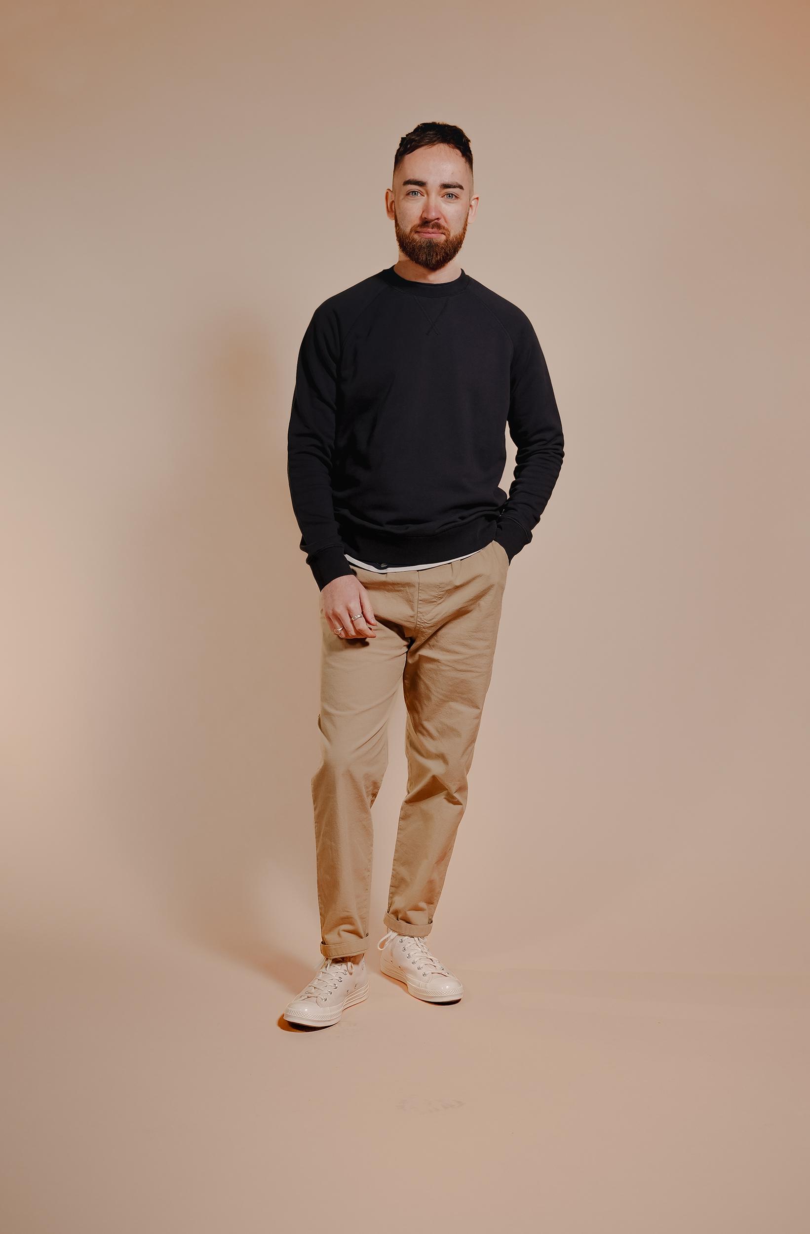 Archive Essential Sweatshirt. Product Image