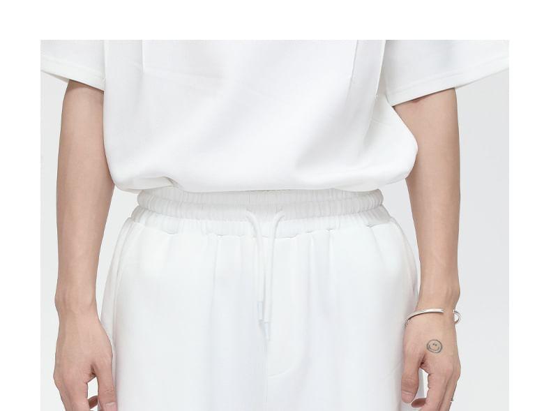 Short Sleeve Plain Polo Shirt / Drawstring Waist Sweat Shorts Product Image