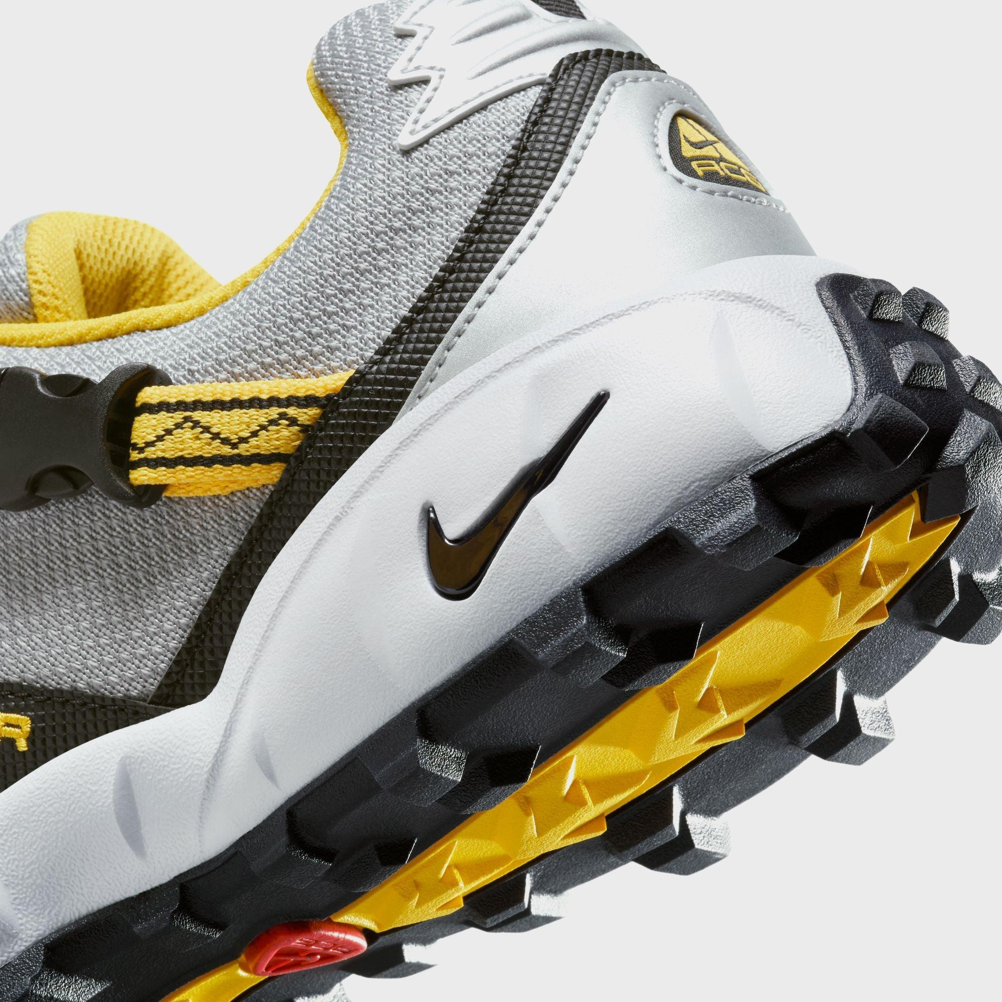 Men's Nike ACG Phassad Shoes Product Image