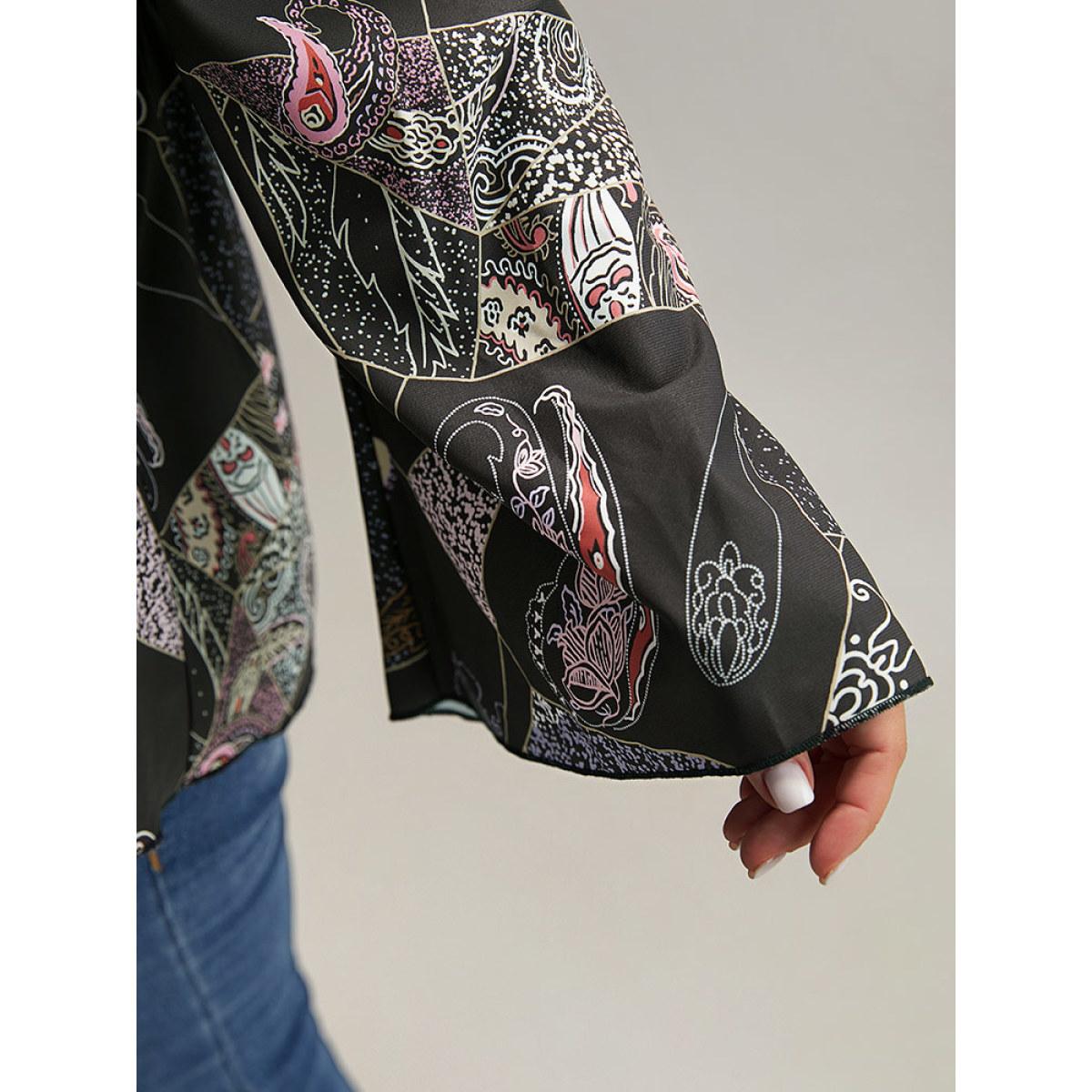 Plus Size BlackFlower Bandana Print Elastic Waist Blouse Women Vacation Long Sleeve Deep V-neck Dailywear Blouses BloomChic 14-16/1X Product Image