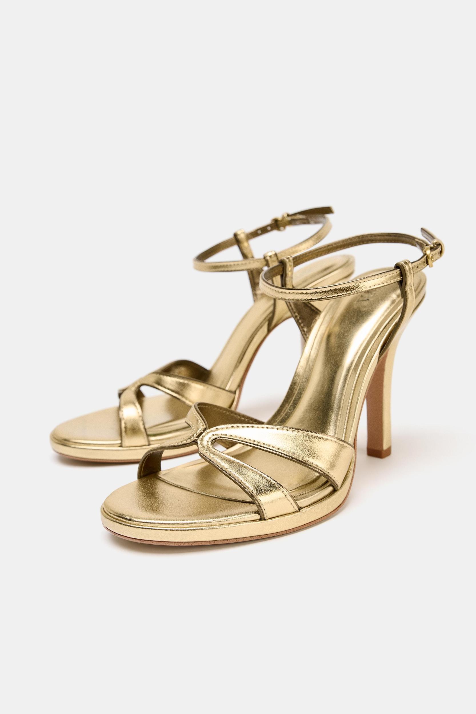 METALLIC EFFECT HEELED SANDALS Product Image