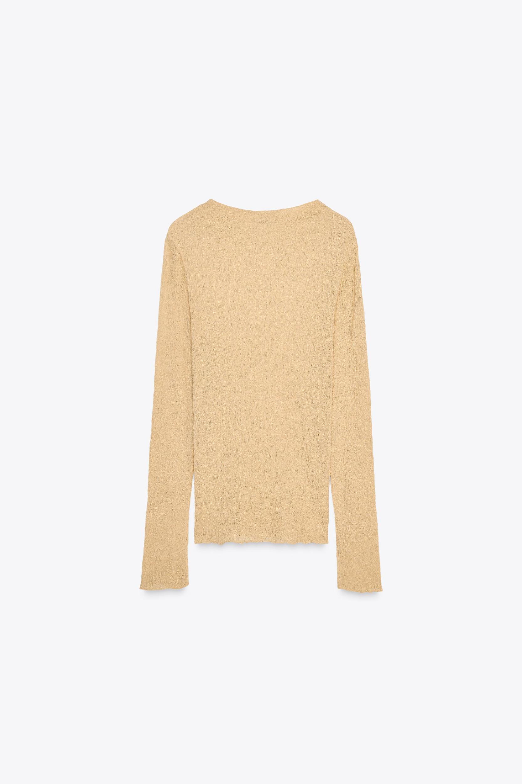 FINE KNIT TOP Product Image