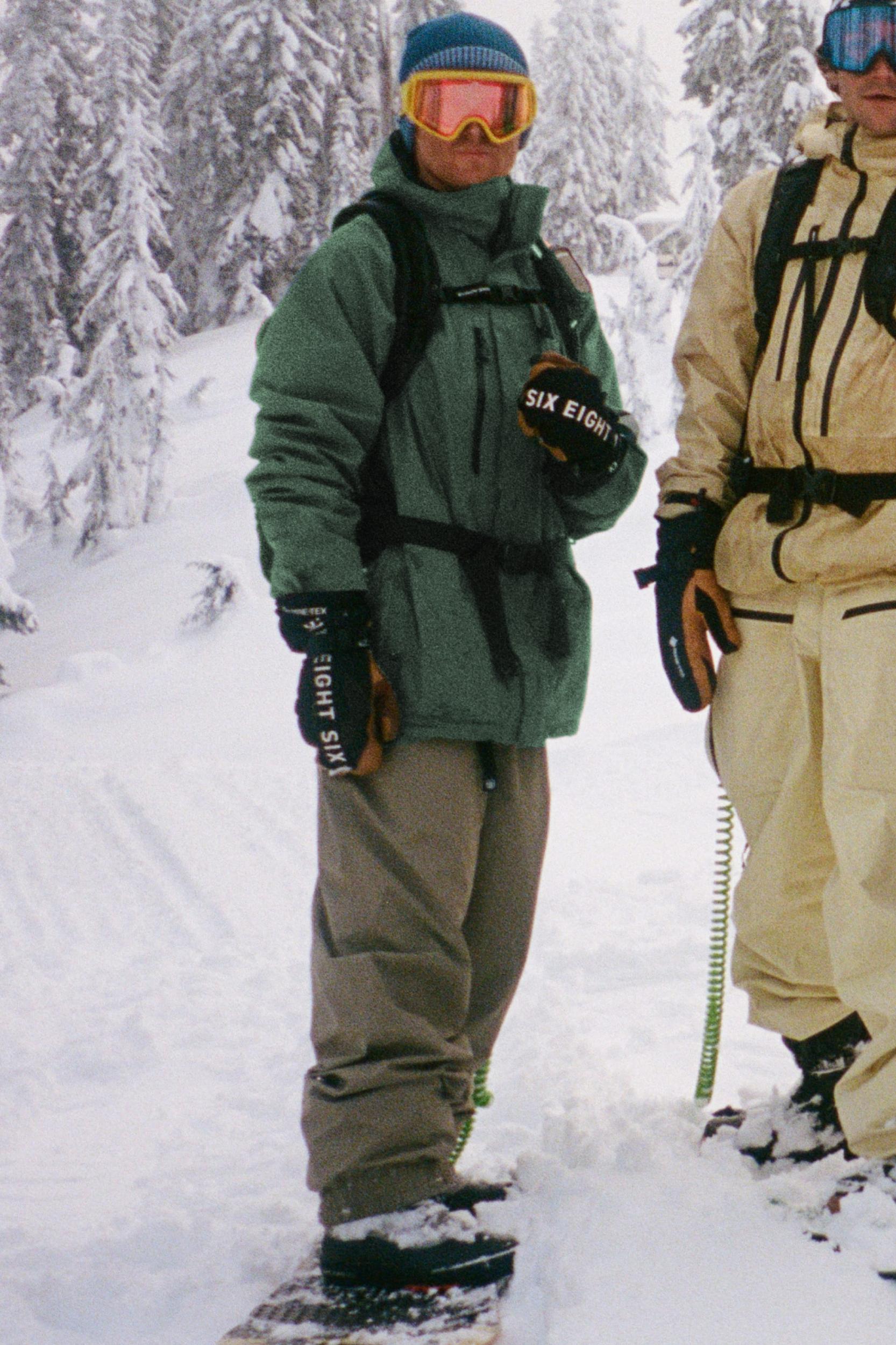 686 Men's GORE-TEX Core Shell Jacket Male Product Image