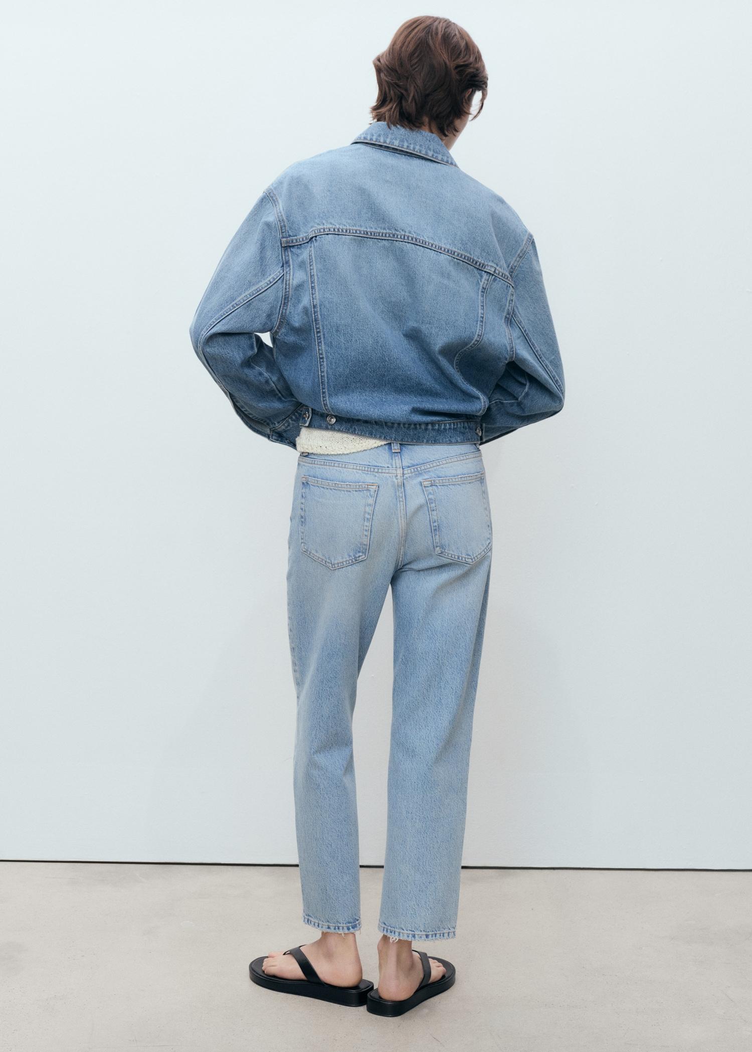 Mid-rise straight jeans - Women | MANGO USA Product Image