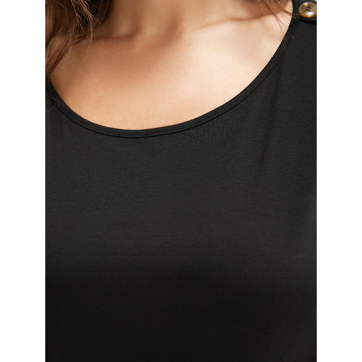 Plus Size Solid Button Detail Round Neck Batwing Sleeve T-shirt Black Women Casual Plain Round Neck Dailywear T-shirts BloomChic 12/L Product Image