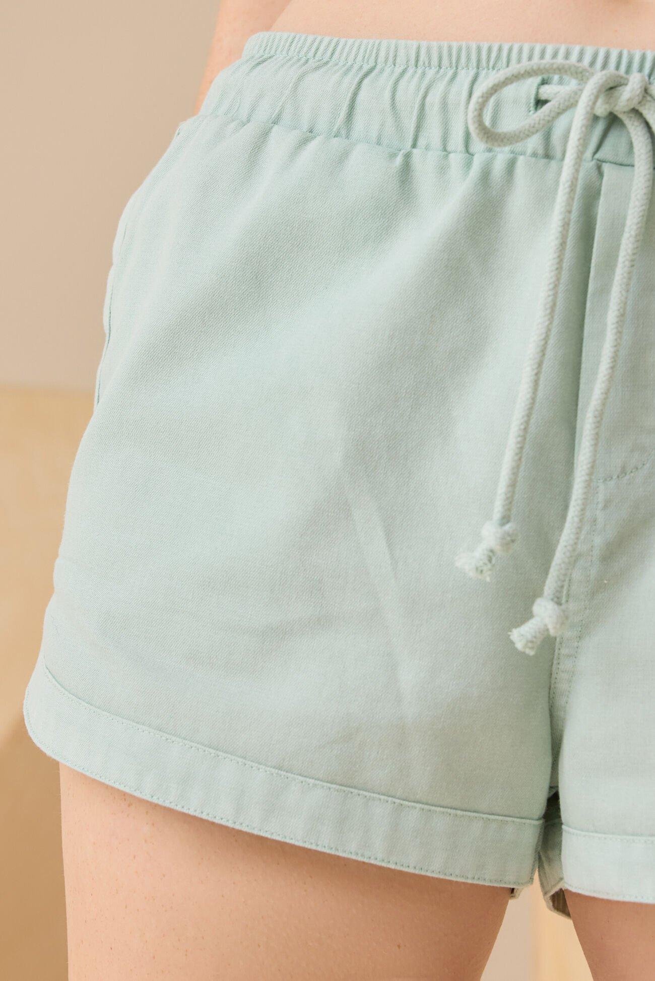 Logan Linen Shorts Product Image
