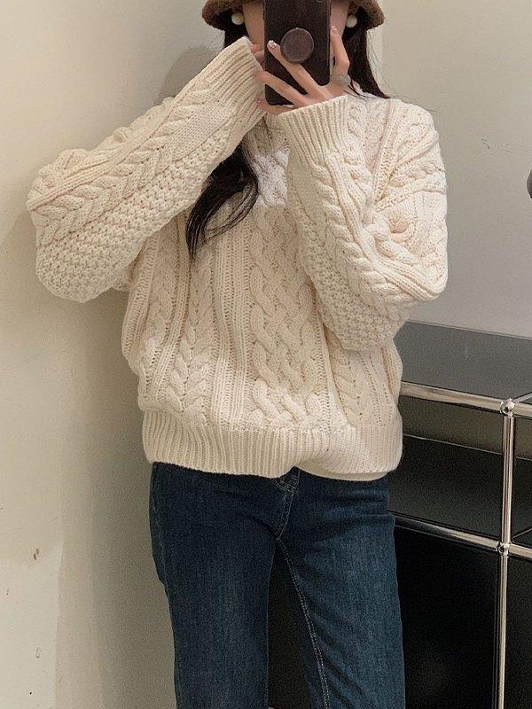 Vintage Crew Neck Cable Knit Sweater Product Image