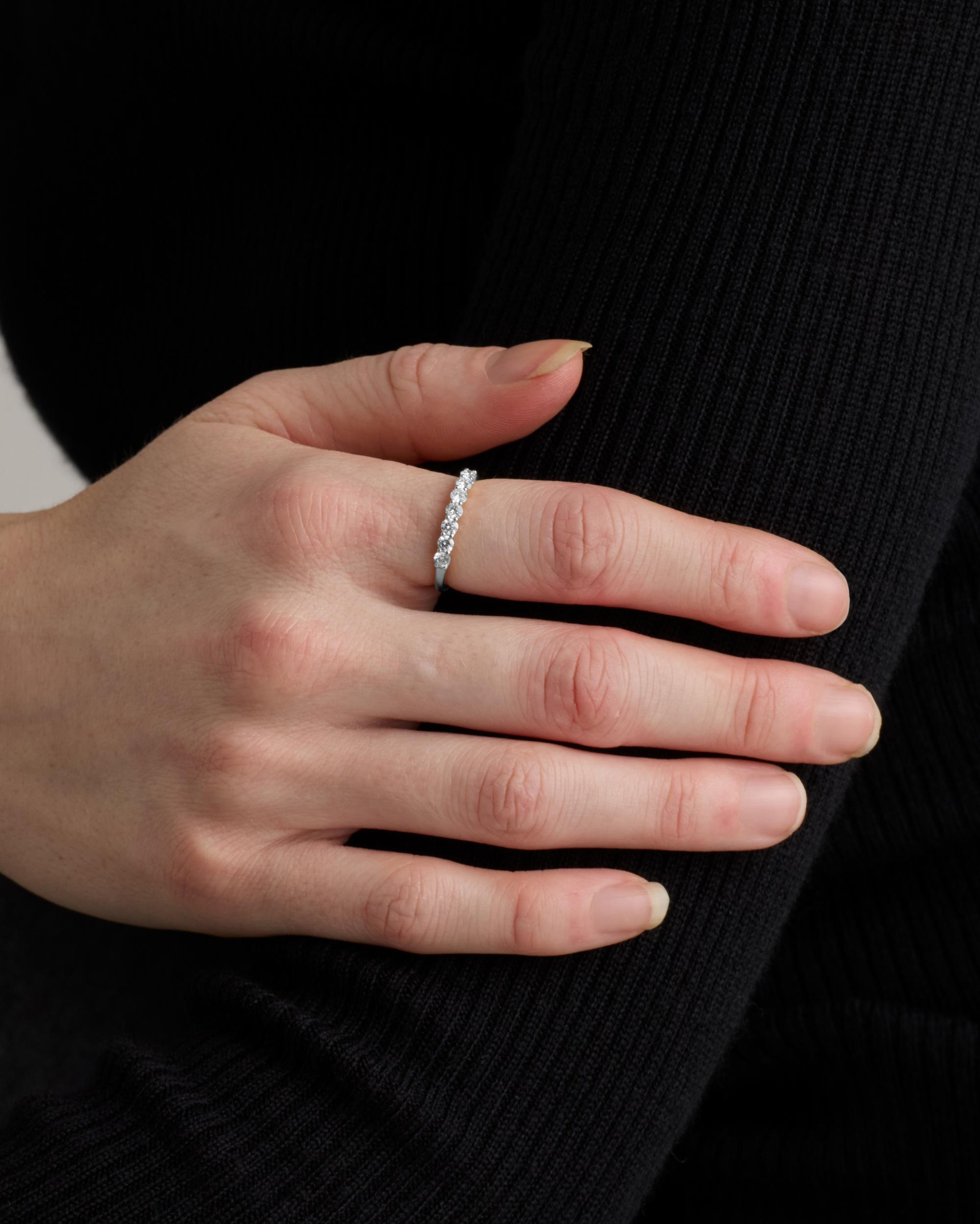 Quince | Women's Lab Grown Diamond Round Seven Stone Band Rings Product Image