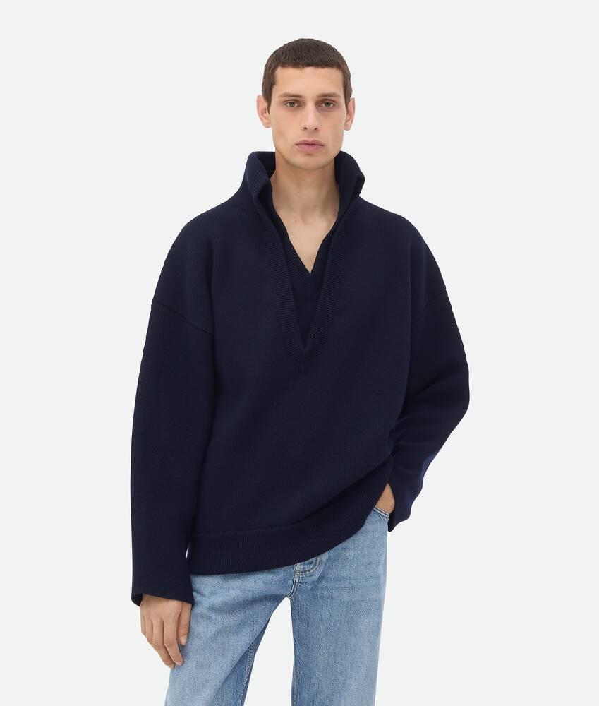 Men's Compact Wool Jumper in Navy Product Image