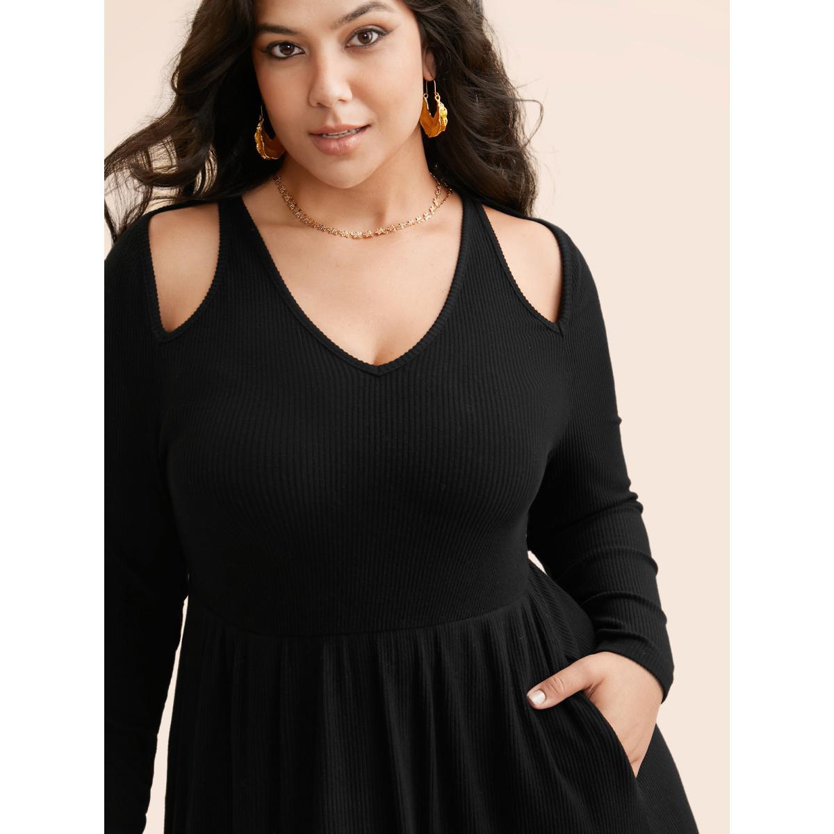 Plus Size Solid Pit Strip Cut Out Dress Black Women Elegant Texture V-neck Long Sleeve Curvy BloomChic 30/6X Product Image