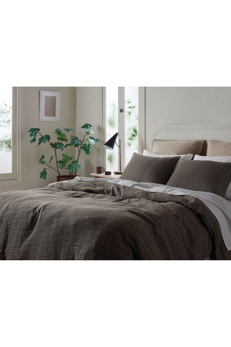 Dotted Gauze Duvet Cover Product Image