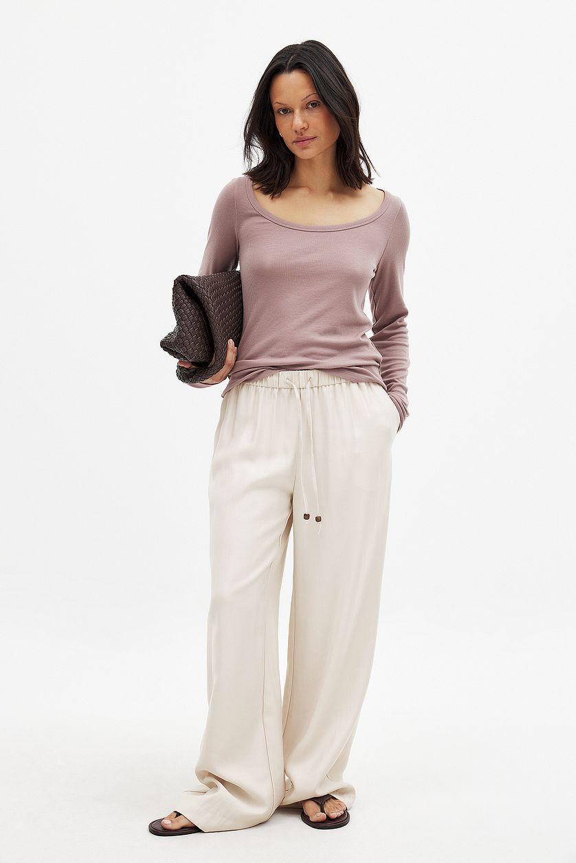 Scoop Neck Ribbed Top Product Image