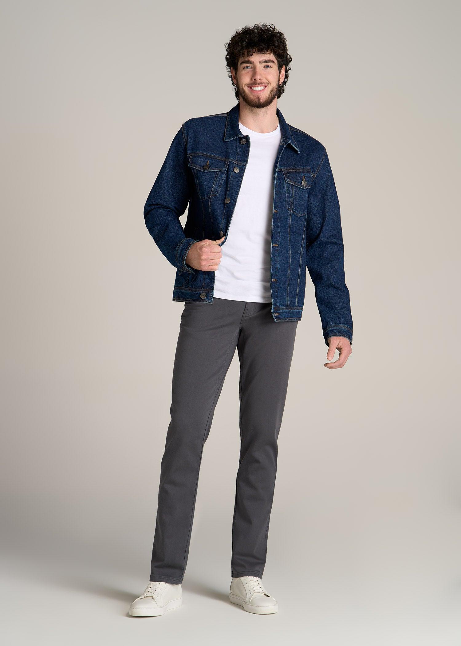 Everyday Comfort 5 Pocket Short for Tall Men in True Navy Male Product Image