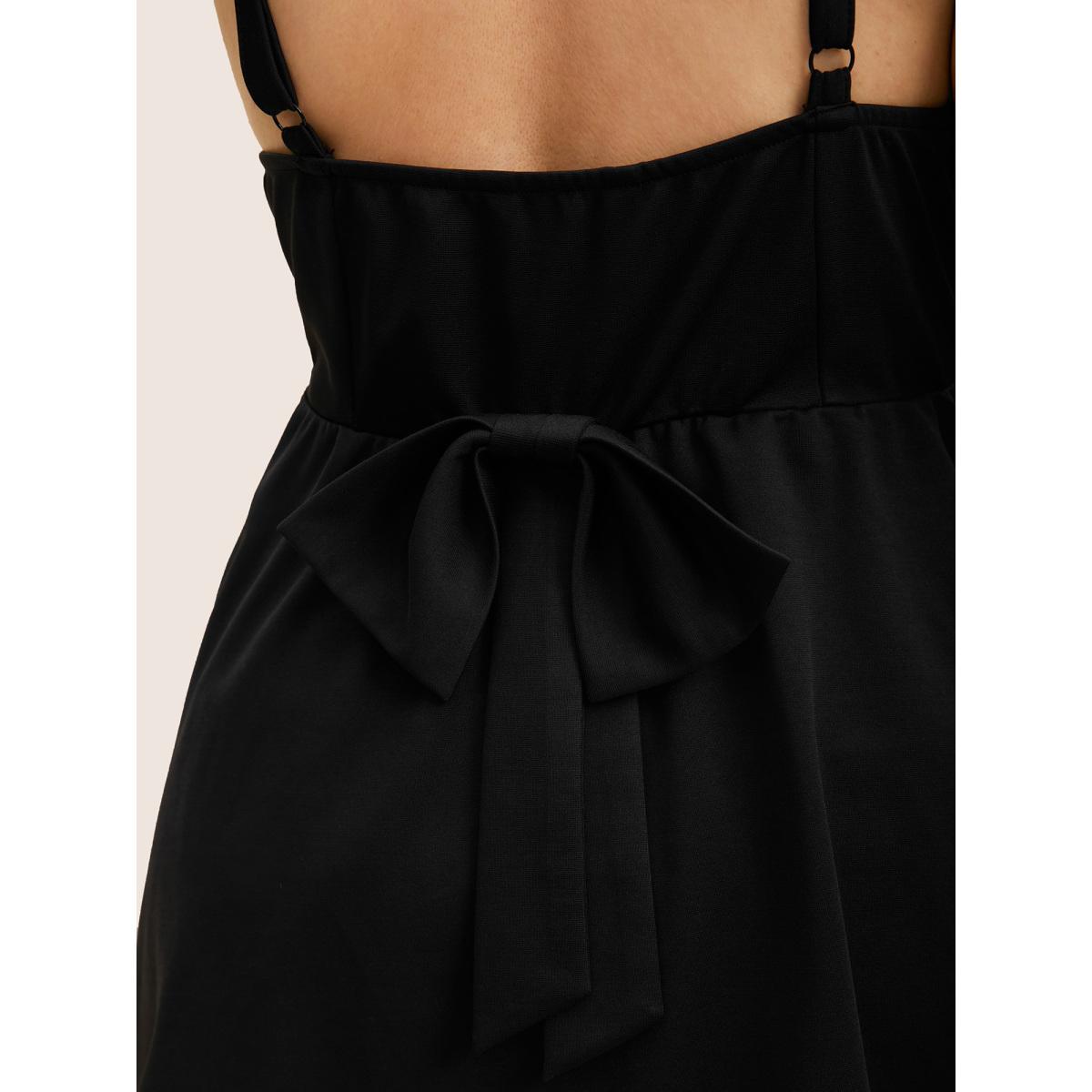 Plus Size Solid V Neck Back Bowknot Cami Top Women Black Elegant Bowknot V-neck Everyday Tank Tops Camis BloomChic 12/L Product Image