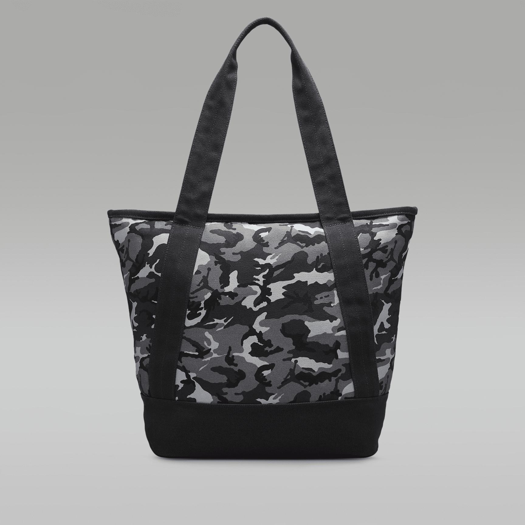 Jordan Printed Flight Tote (34L) Product Image