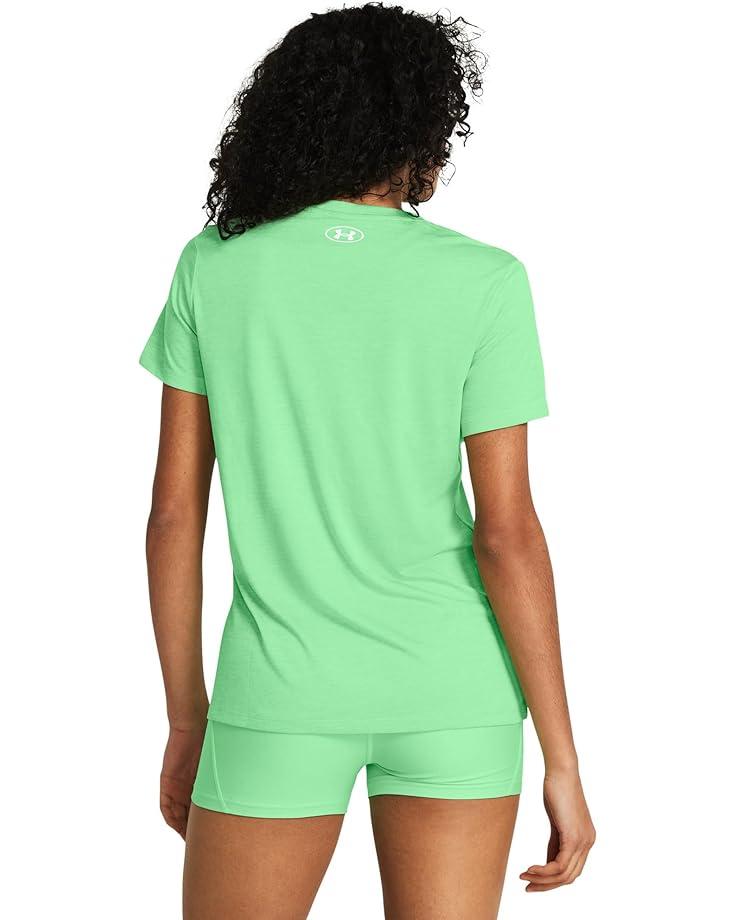 UA Tech™ Twist V-Neck Product Image
