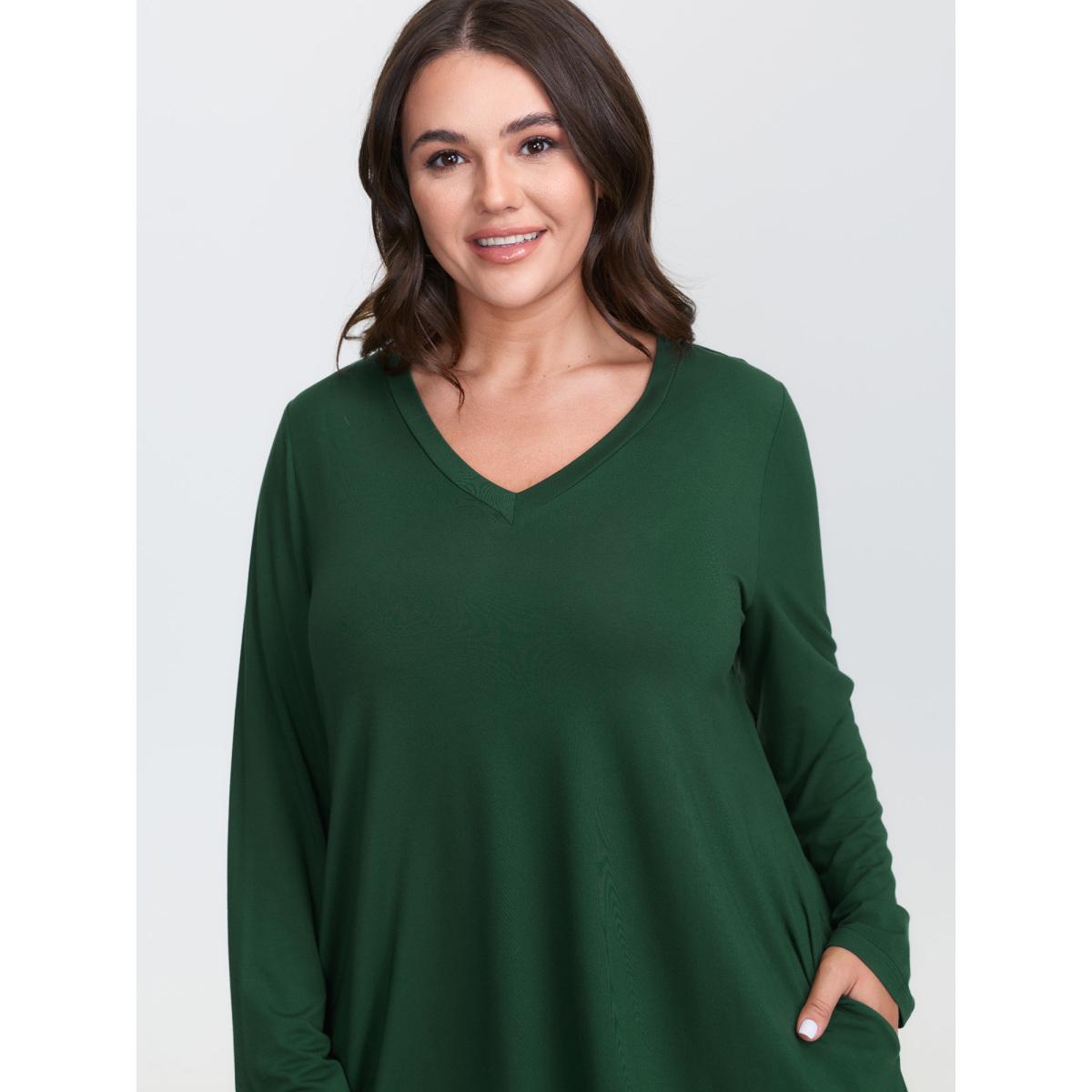Plus Size Supersoft V Neck High Low Hem T-Shirt DarkGreen Women Leisure V-neck Loose Casual T-shirts BloomChic 22-24/3X Product Image