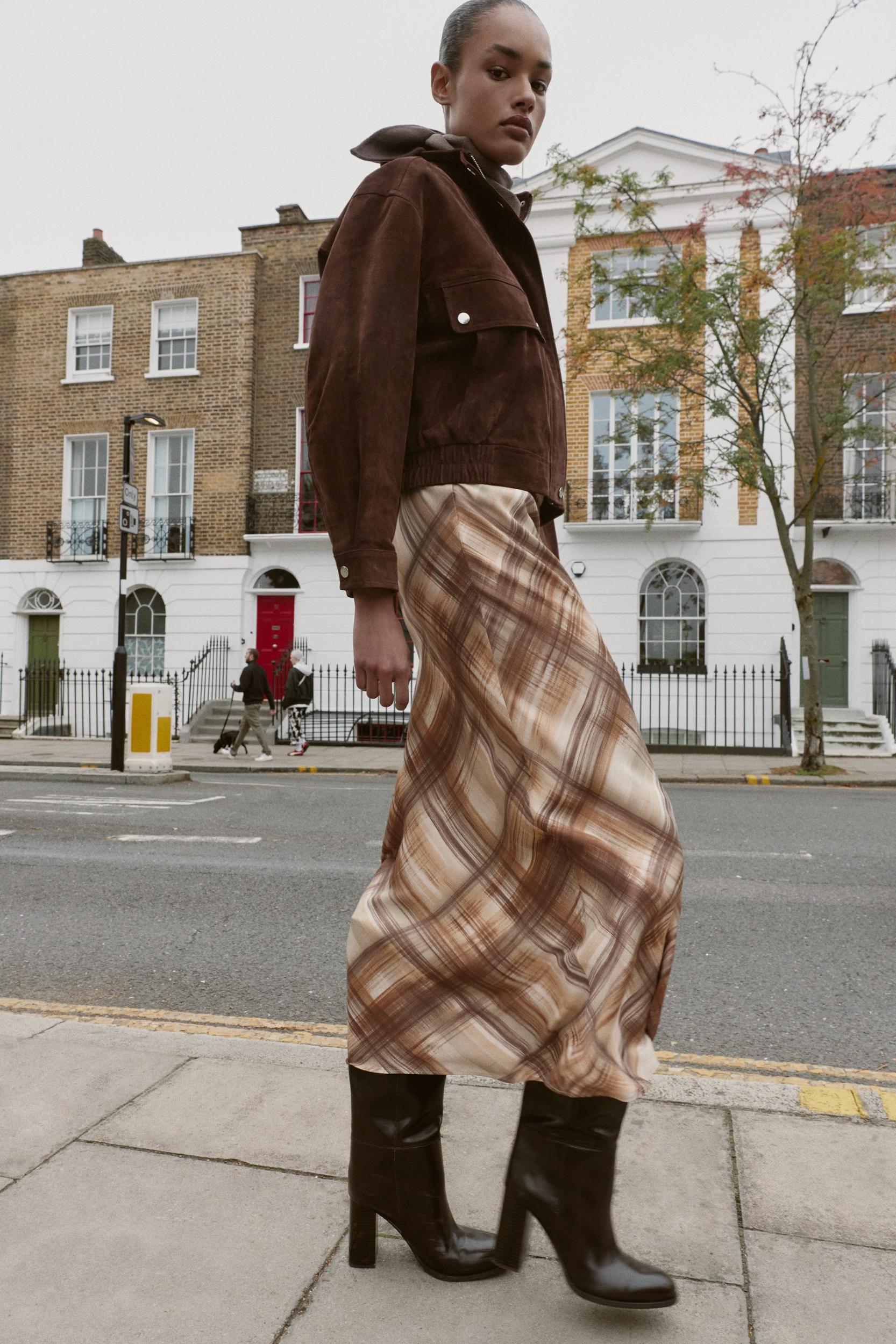 SATIN MIDI SKIRT Product Image