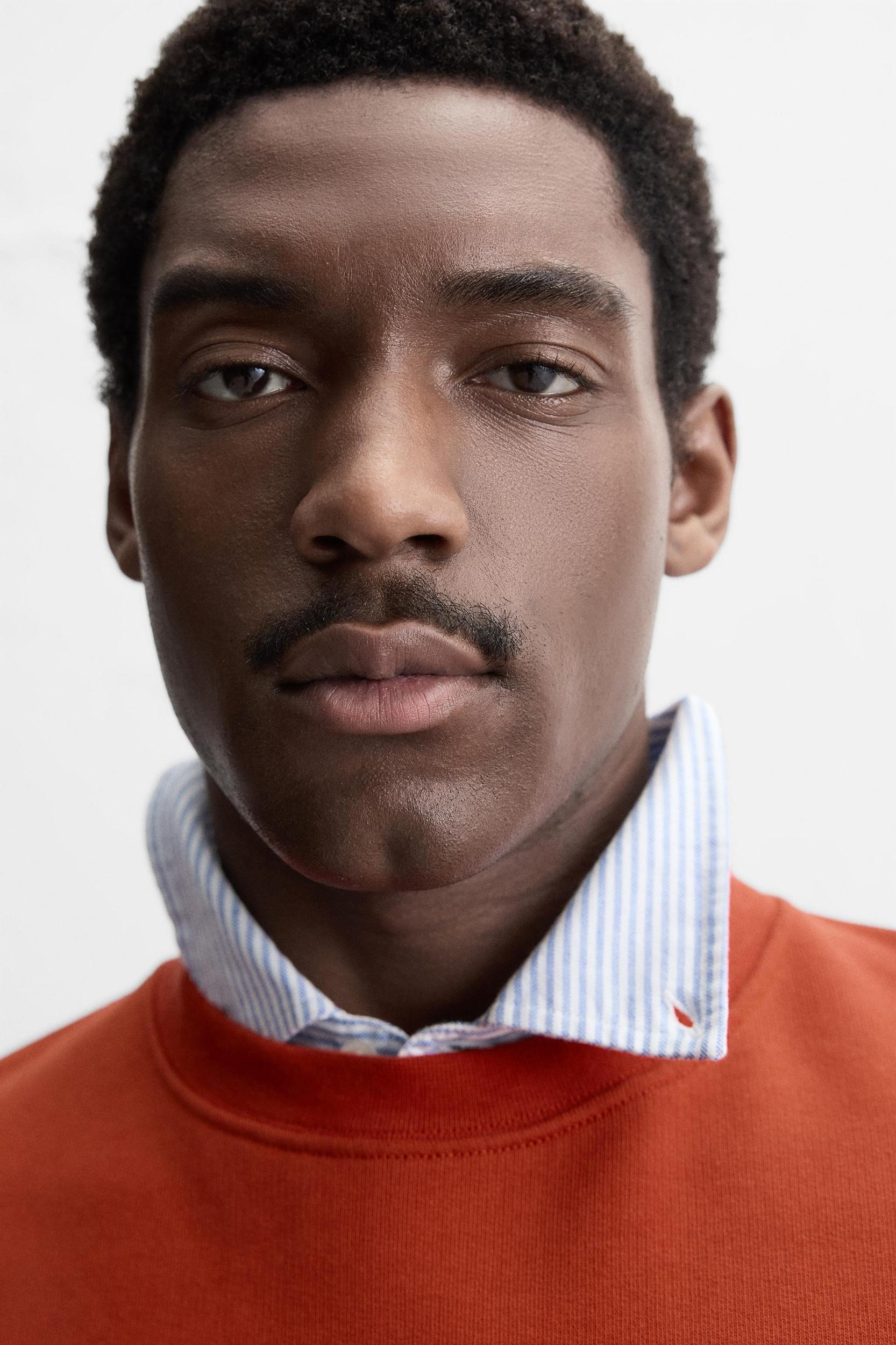 CAMBRIDGE© PATCH SWEATSHIRT Product Image