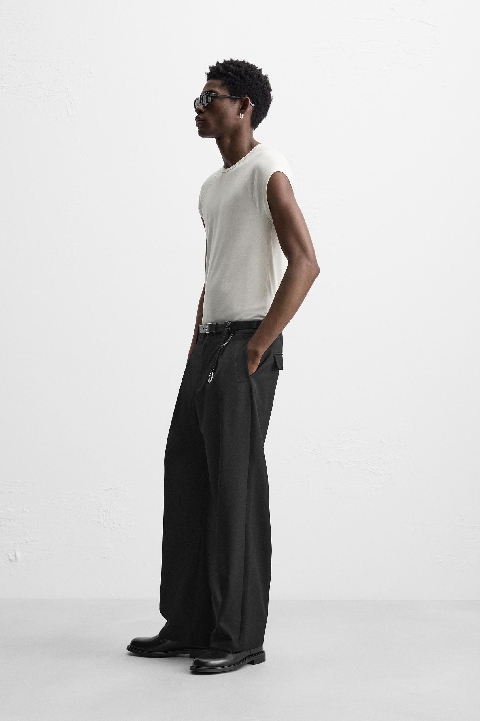 SLIM FIT TANK TOP Product Image