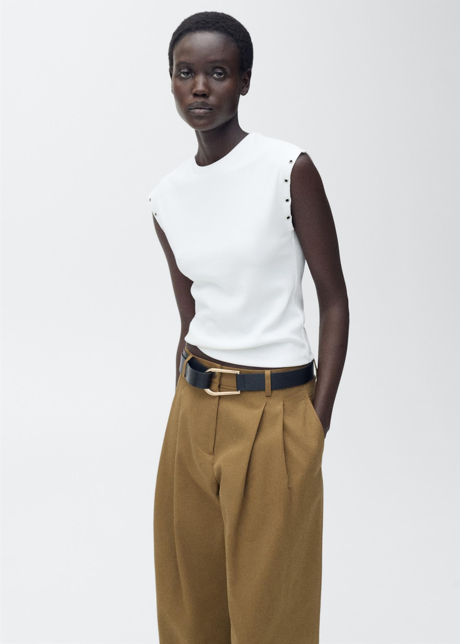 Ribbed t-shirt with die-cut trim - Women | MANGO USA Product Image