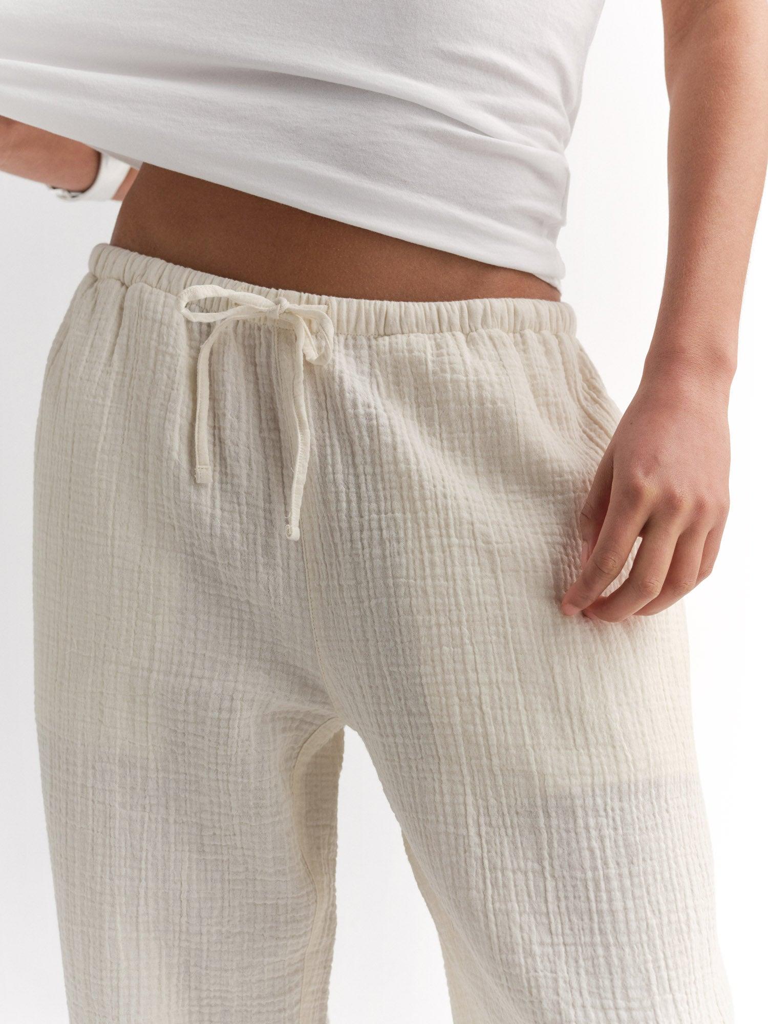 Organic Gauze Essential Pant Female Product Image