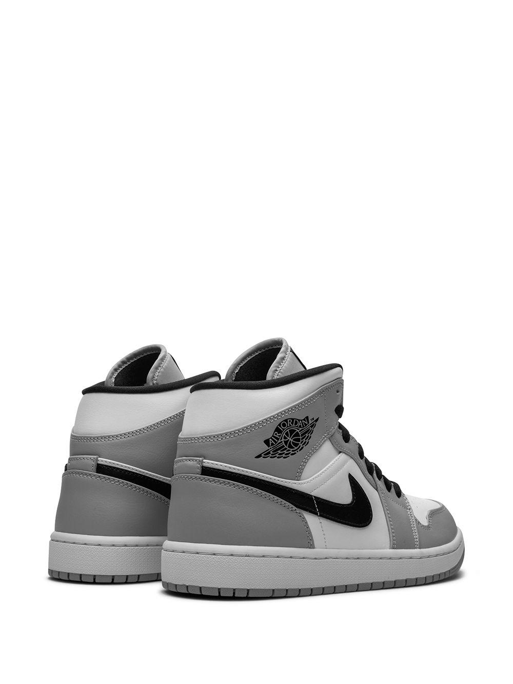 Air Jordan 1 Mid "Light Smoke Grey" sneakers Product Image