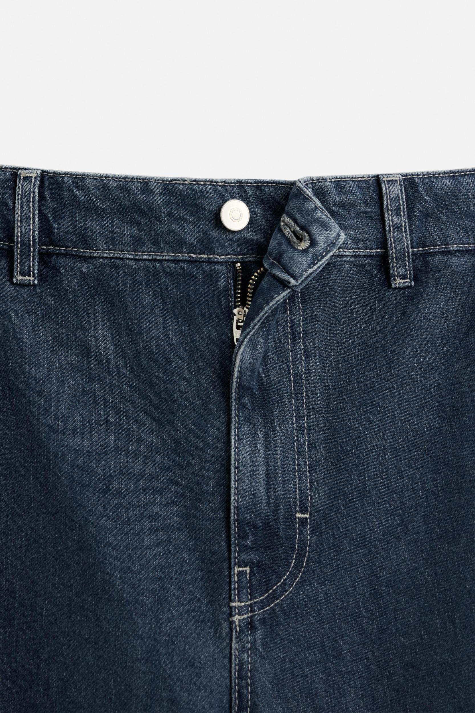 STRAIGHT FIT CHINO JEANS Product Image