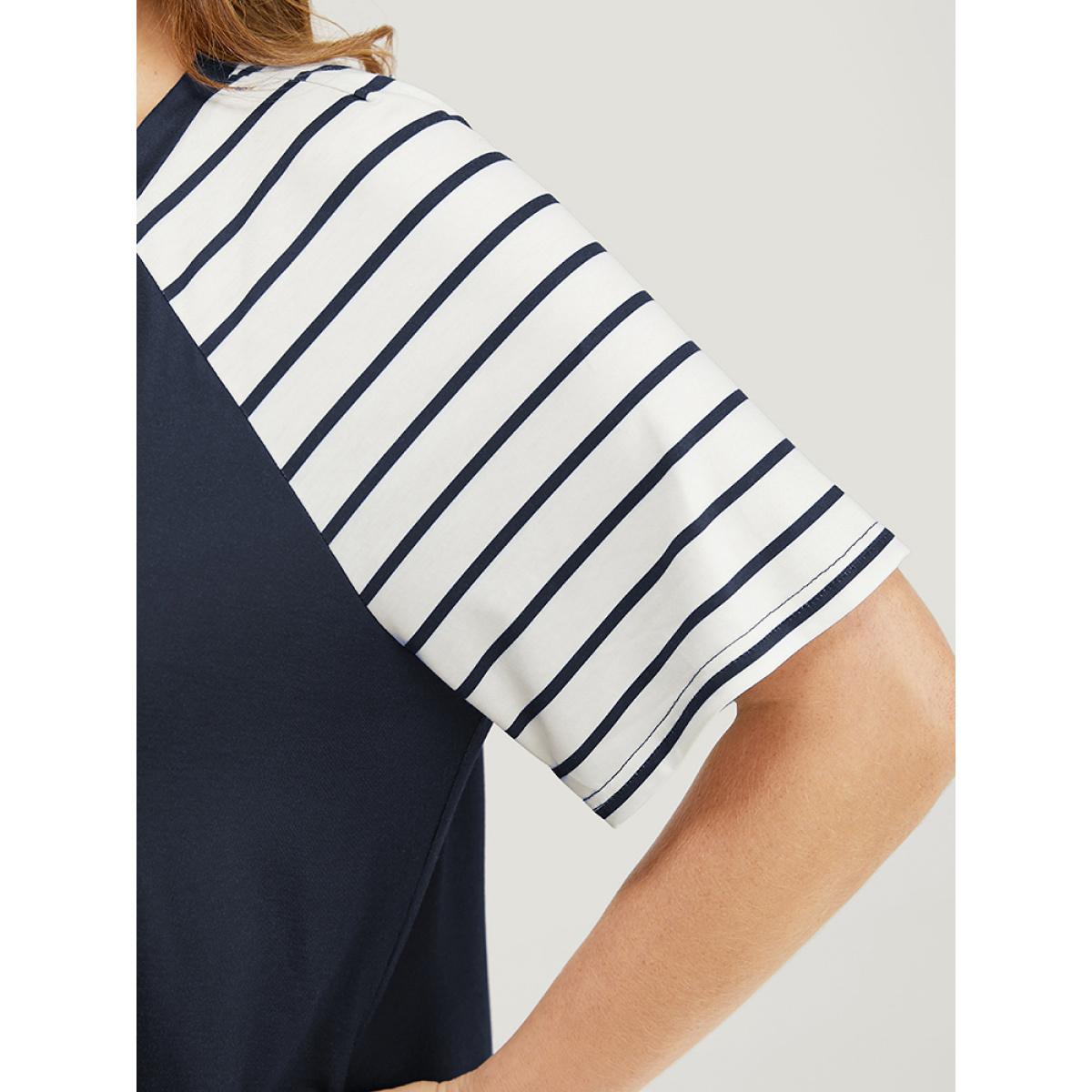 Plus Size Striped Raglan Sleeve Pocket Arc Hem Dress Navy Women Casual Arc Hem V-neck Short sleeve Curvy Midi Dress BloomChic 12/L Product Image