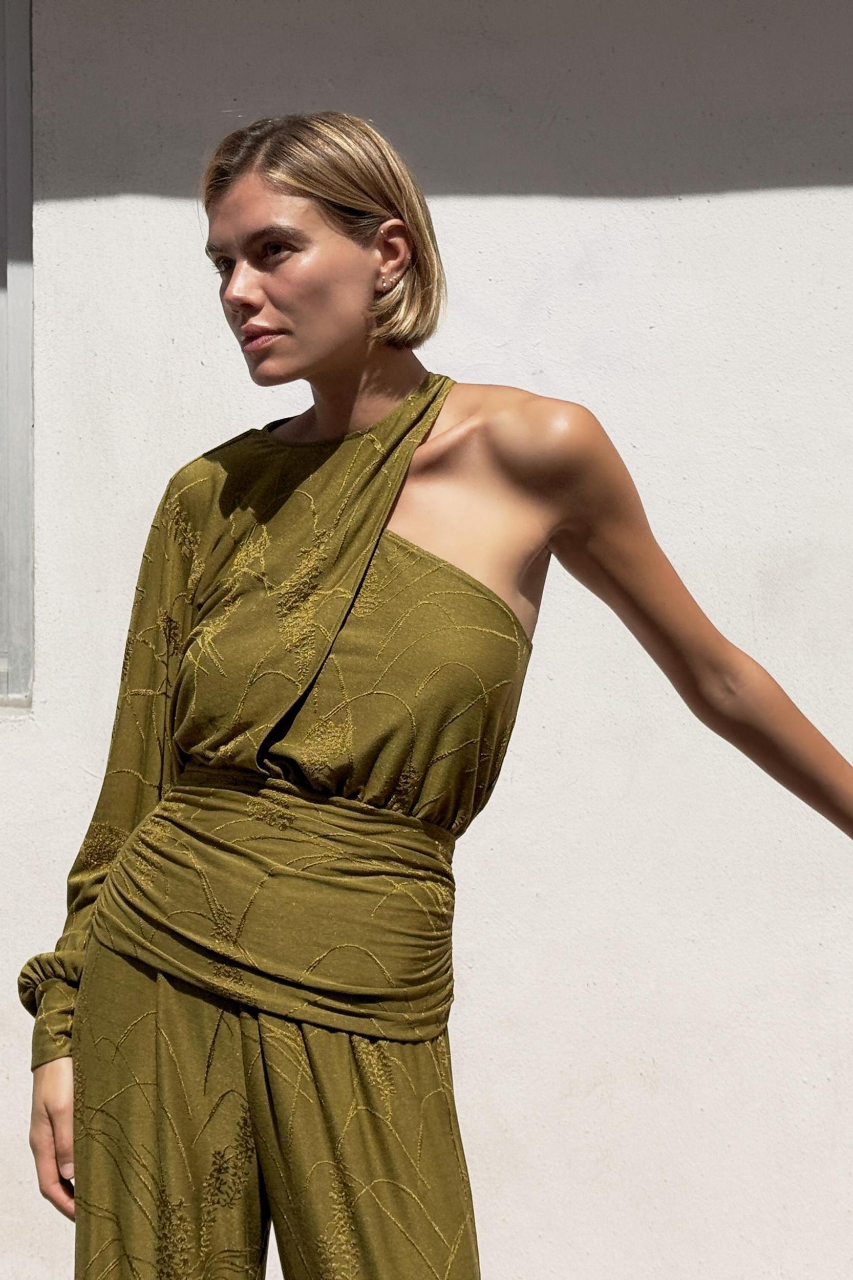 FLOWY JACQUARD PANTS Product Image