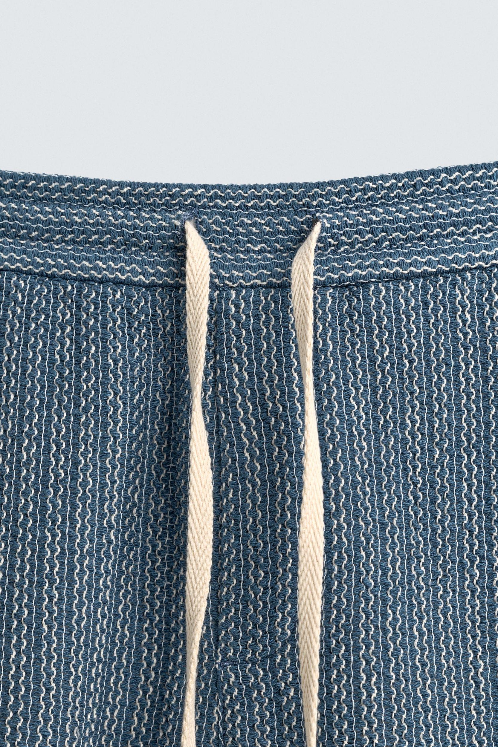 JACQUARD TEXTURED BERMUDA SHORTS Product Image