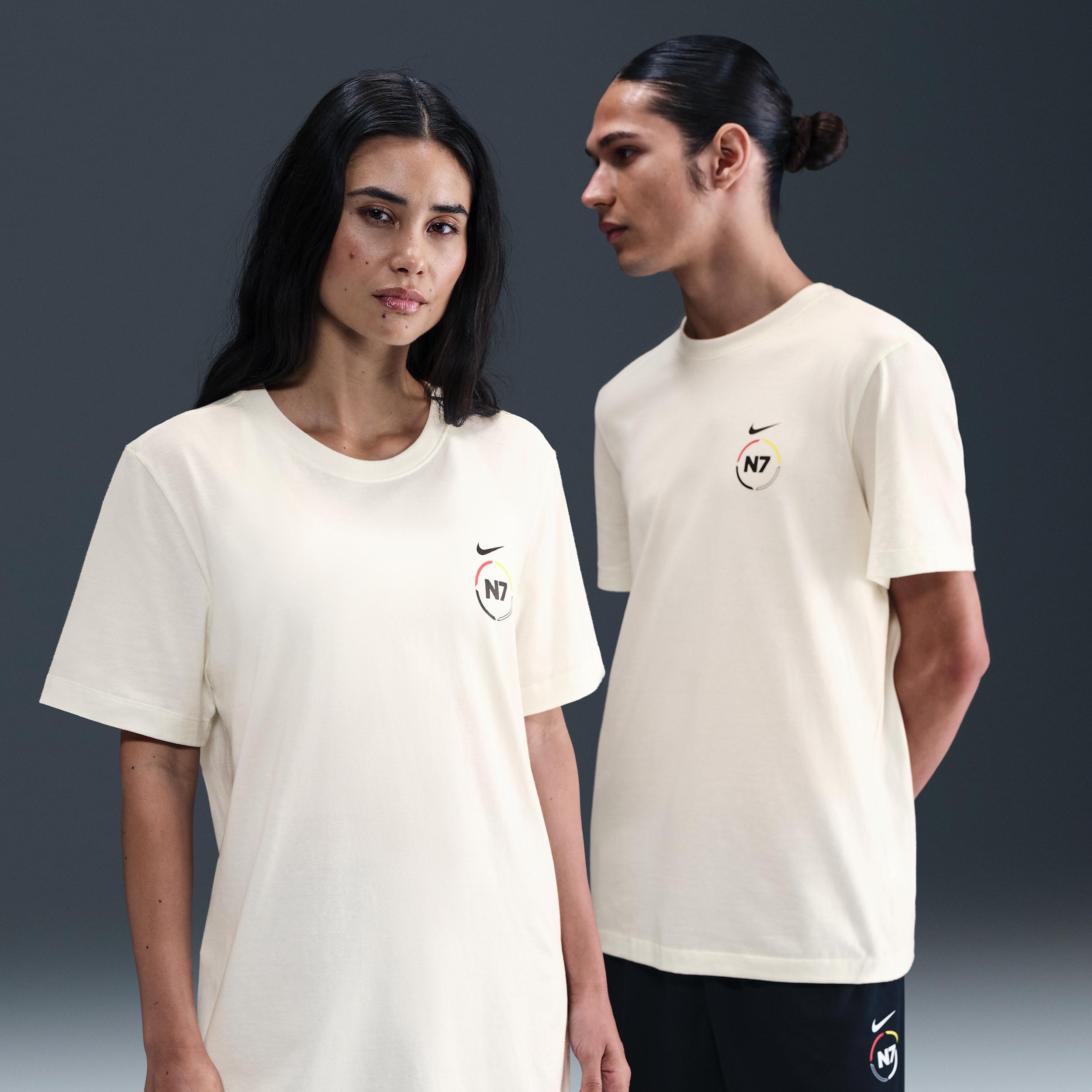 Mens Nike Sportswear N7 Crew-Neck T-Shirt | IB8547-133 Product Image