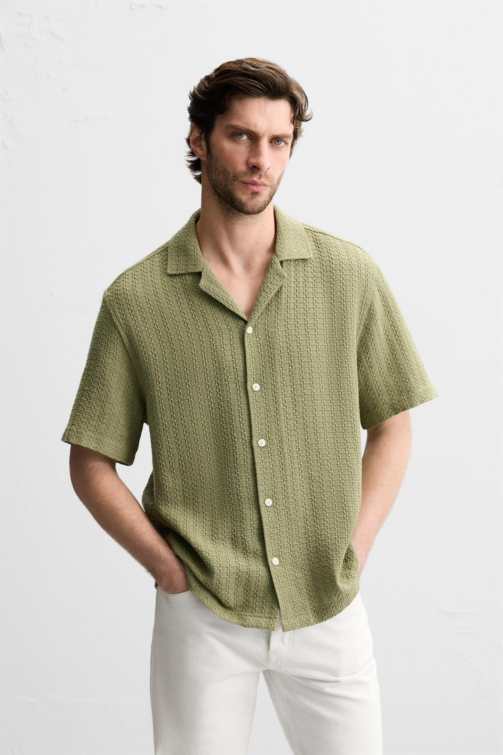 GEOMETRIC JACQUARD SHIRT Product Image