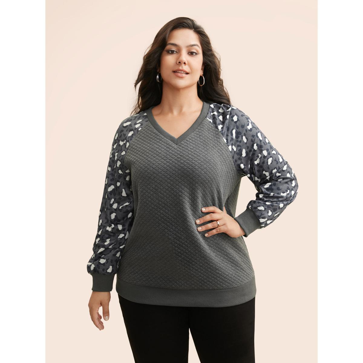 Plus Size Leopard Print Patchwork Raglan Sleeve Sweatshirt Women DimGray Casual Texture V-neck Everyday Sweatshirts BloomChic 14-16/1X Product Image