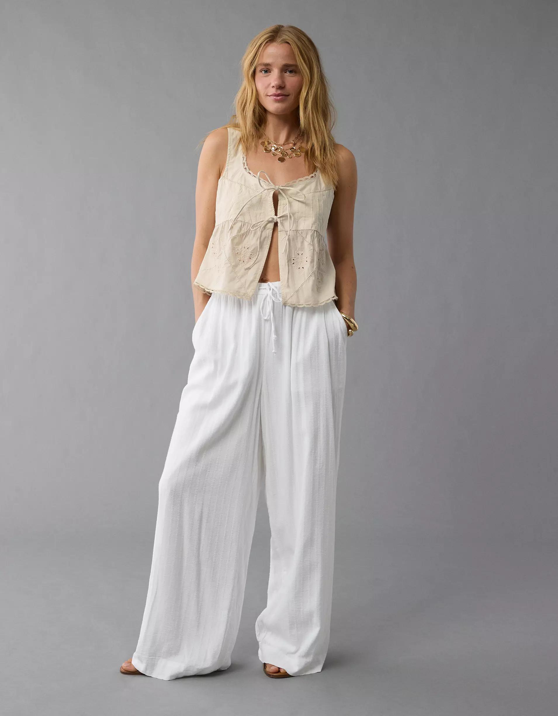 AE Tie Front Scoop Neck Flyaway Tank Top Product Image