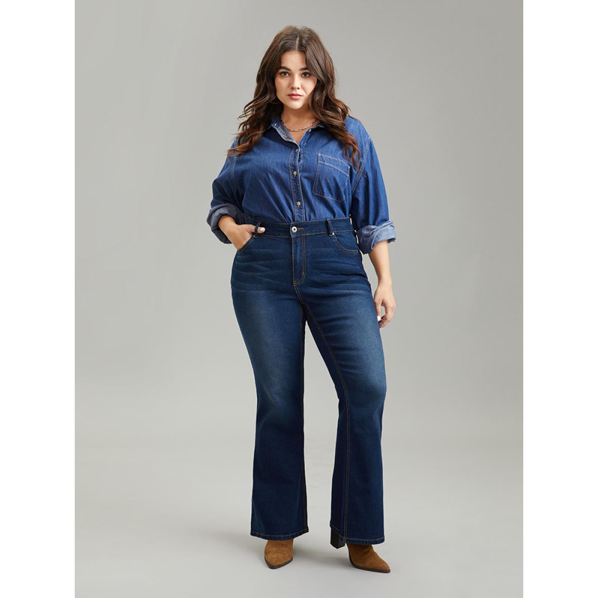 Plus Size Dark Wash Zipper Fly Flare Leg Jeans Women Indigo Casual Plain Plain High stretch Pocket Jeans BloomChic 20/2X Product Image